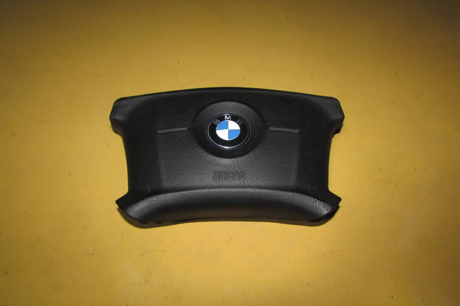 Подушка е46. Подушка БМВ е46. Подушка безопасности BMW e46. Airbag BMW 46. Подушка безопасности шторка БМВ е46.