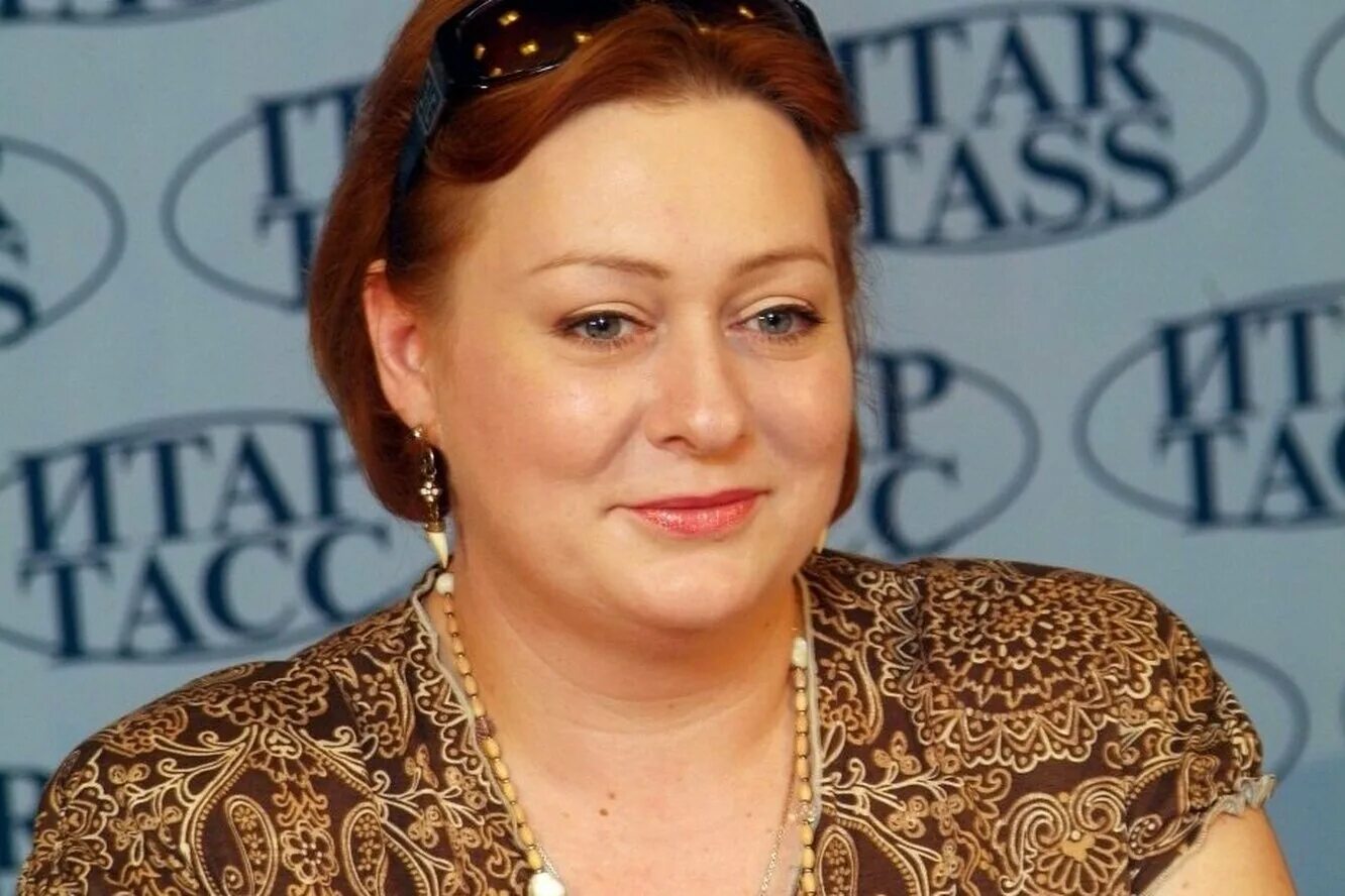 Актриса аронова аронова. Аронова 2022. Машу аронову. Машу аронову. Аронова актриса.