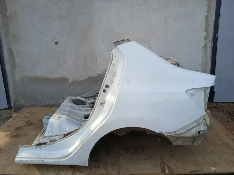 Заднее левое крыло на рено логан 2010 оригинал. Четверть задняя левая логан 2. Лонжерон задний левый рено логан 2. Renault logan крыло заднее левое. Заднее крыло renault logan 2.