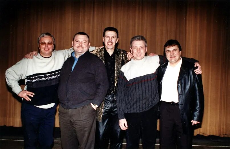 Михаил круг фото. Телешев и михаил круг. Михаил круг в молодости. Друг м круга. Друг м круга.