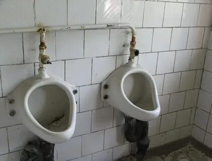 Сонник туалет общественный грязный