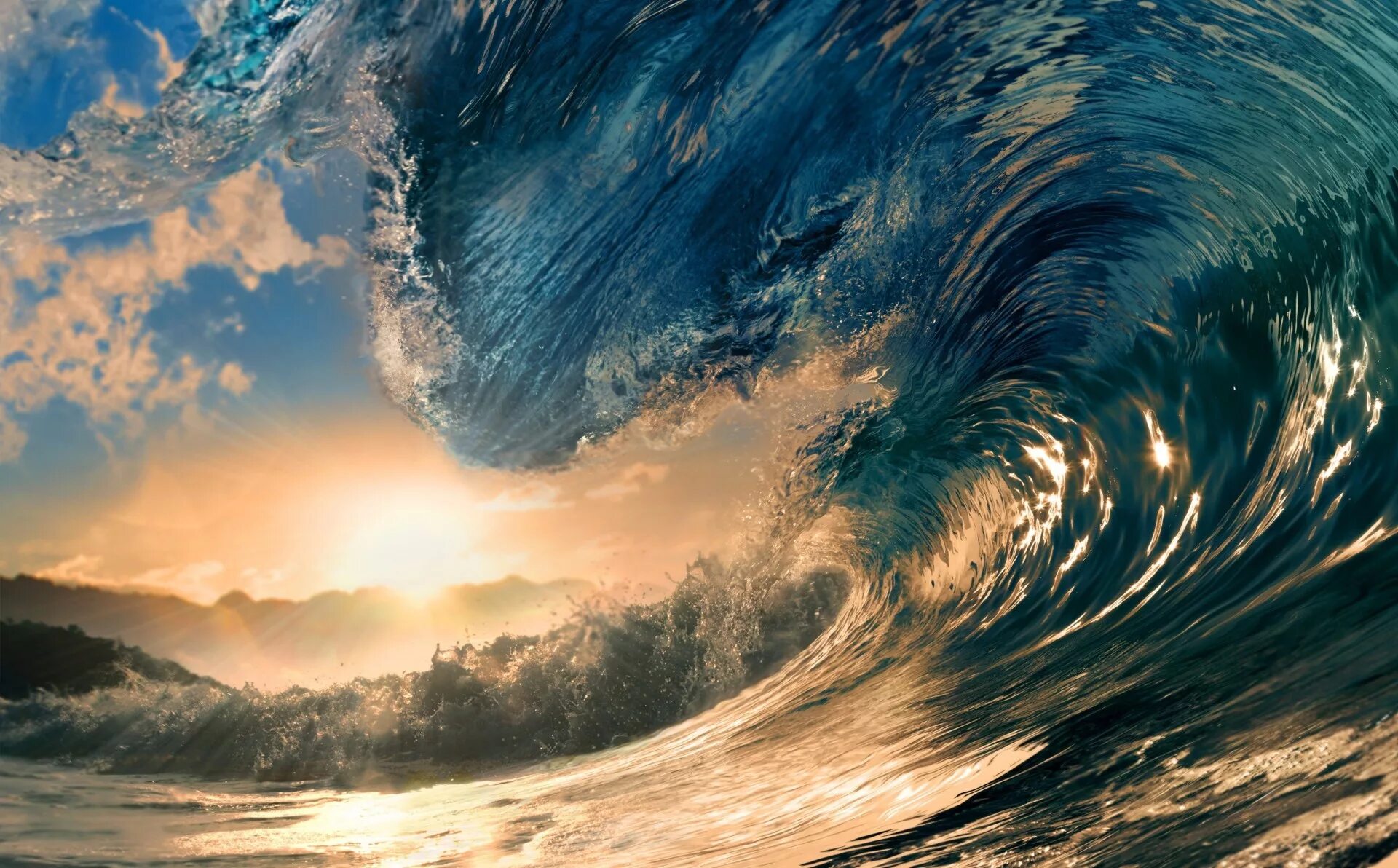 Солнце на гребне. Море, волны. Океан волны. Природа море. Красивые волны.