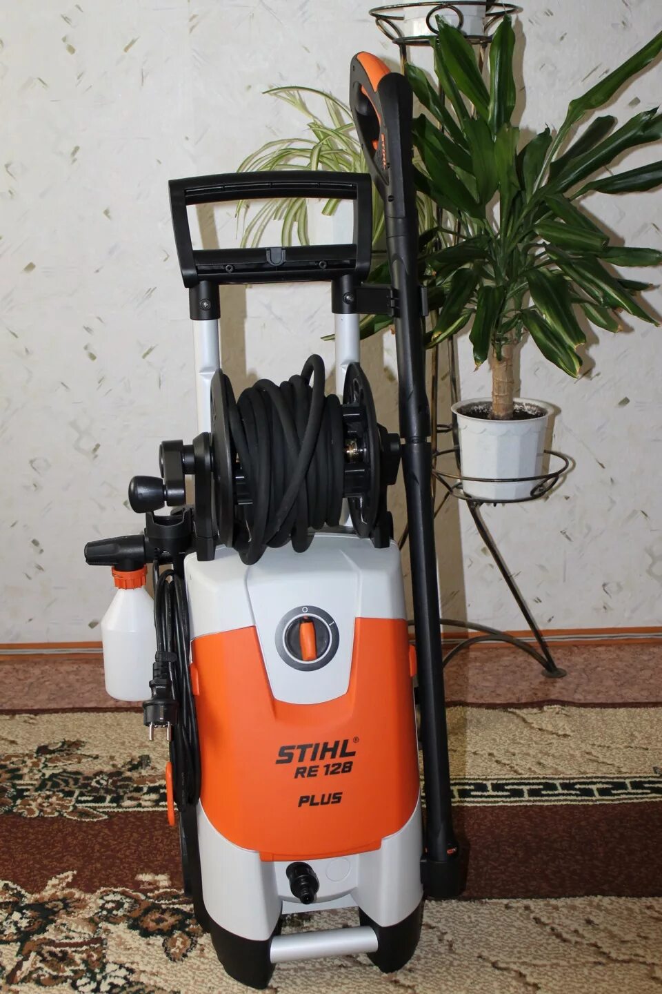 Купить мойку stihl. Штиль мойка re 128. Мойка Stihl re-128 Plus. Штиль re 128 Plus. Керхер штиль 128.