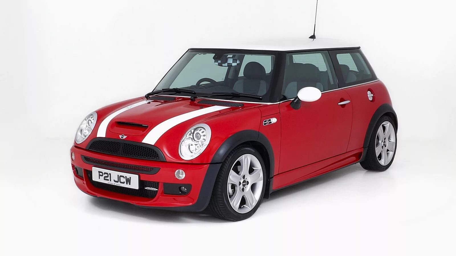 Мини мини контент. Шкода мини Купер. Красный Mini Cooper s r53. Mini Cooper r50. Mini Cooper r50 2006.