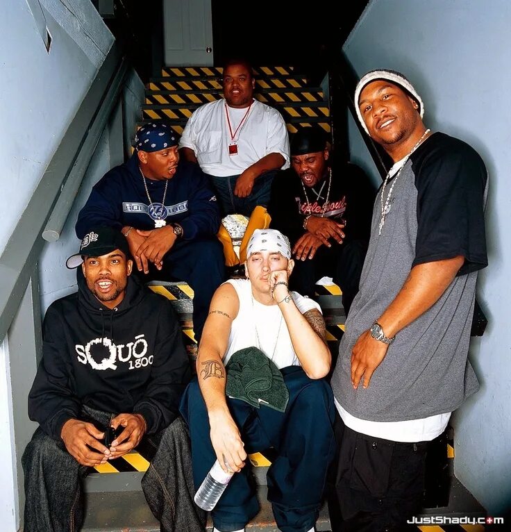 Эминем гангстер. Эминем d12. Группа Eminem d-12. D12 Eminem. Рэп группа d12.