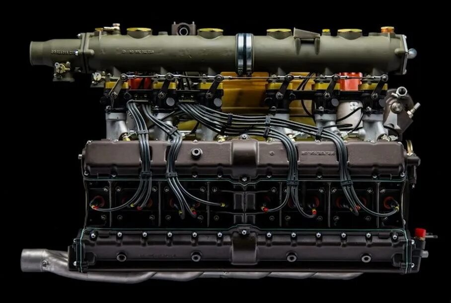12 двиг. Subaru 12 цилиндров. Оппозитный 12 цилиндровый двигатель. 12 Цилиндровый двигатель Subaru. Porsche 917 engine.