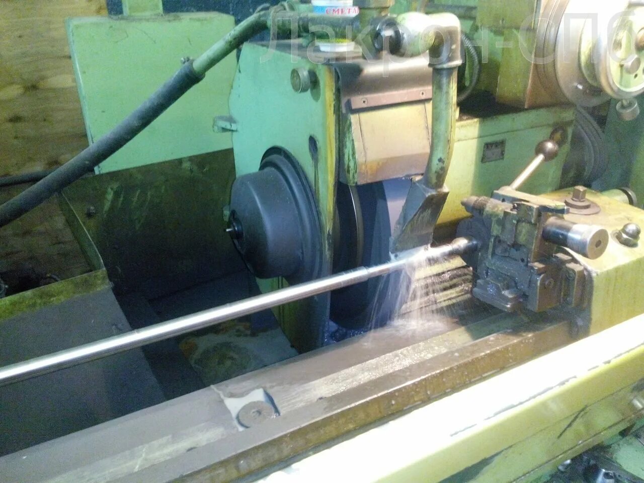 шлифовка екатеринбург. станок бесцентрово-шлифовальный тбш. приспособление лля шлифовки коленчатых вало. инструмент для зачистки сварных швов 50мм. шлифовальная машинка по бетону макита.