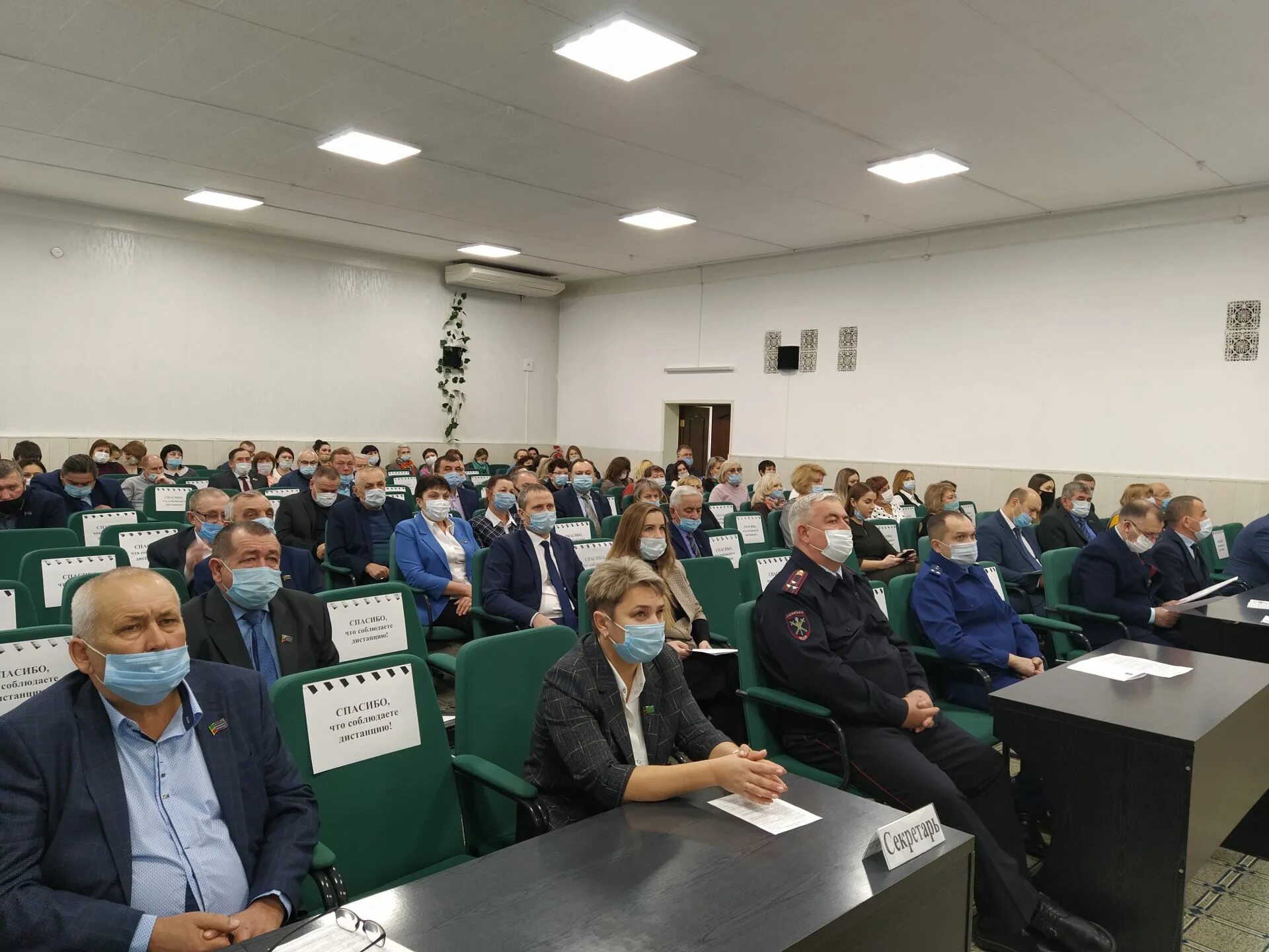 Депутаты утвердили бюджет. Депутаты утвердили бюджет. Депутаты утвердили бюджет. Депутаты города. Рисунок депутатов городской думы в самаре.