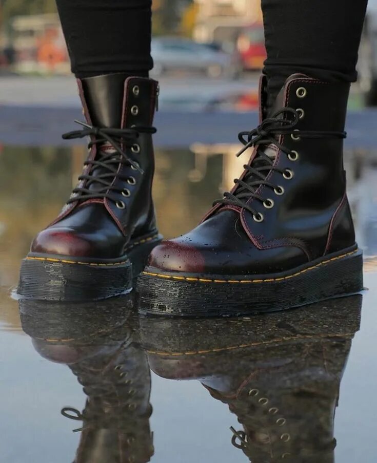 Ботинки в стиле гранж женские Grunge aesthetic. Boots, Combat boots, Vegan boots