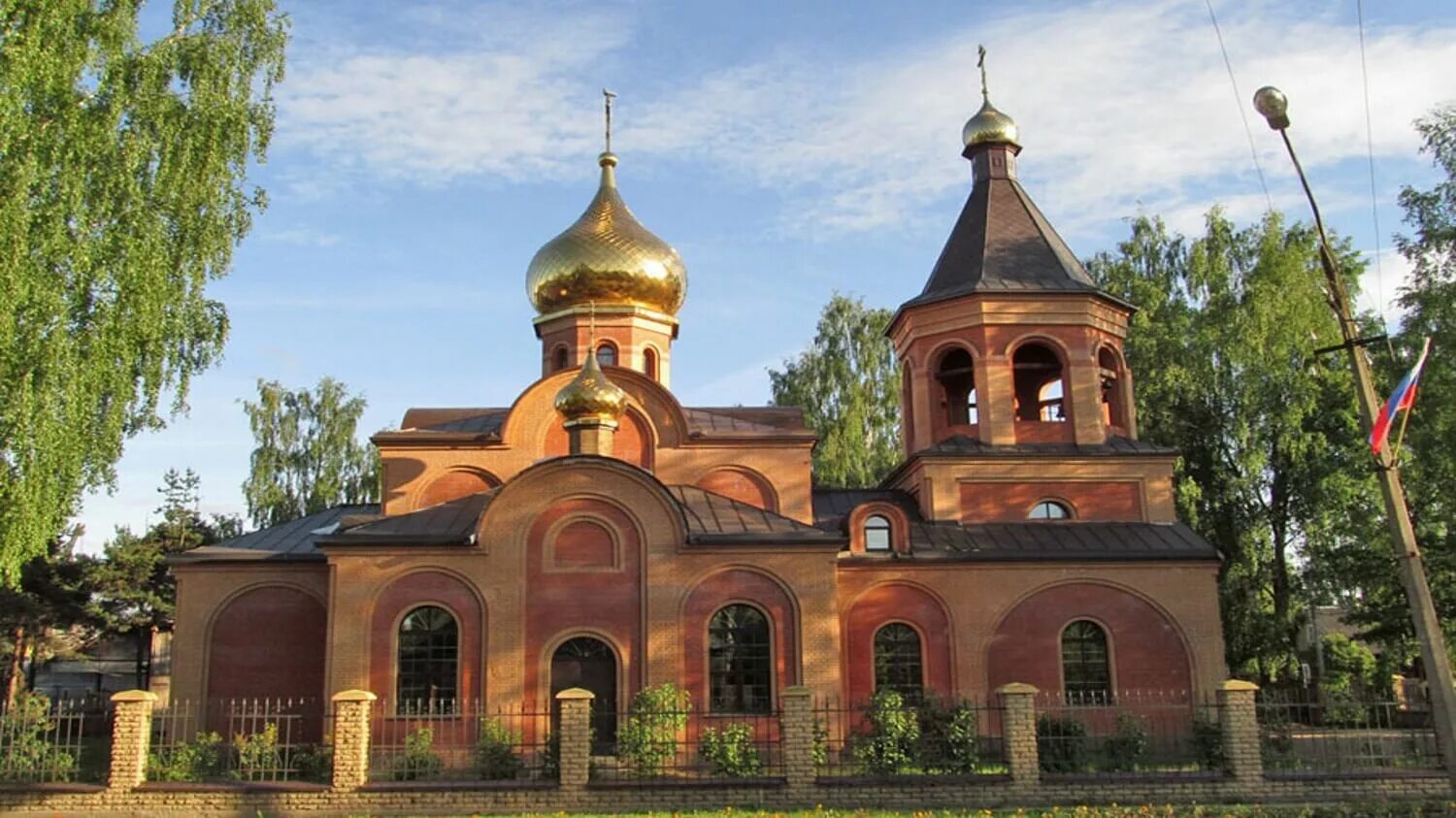 Пестово новгородская область телефон. Церковь Пестово Молога. Поселок Пестово Новгородской области.