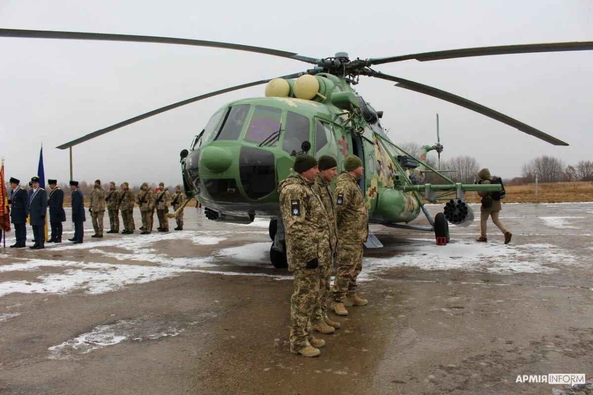 Ми-8 ВСУ. Озерное аэродром Украина. Самолеты РФ на службе в ВСУ. ВСУ АН-26 Винница.