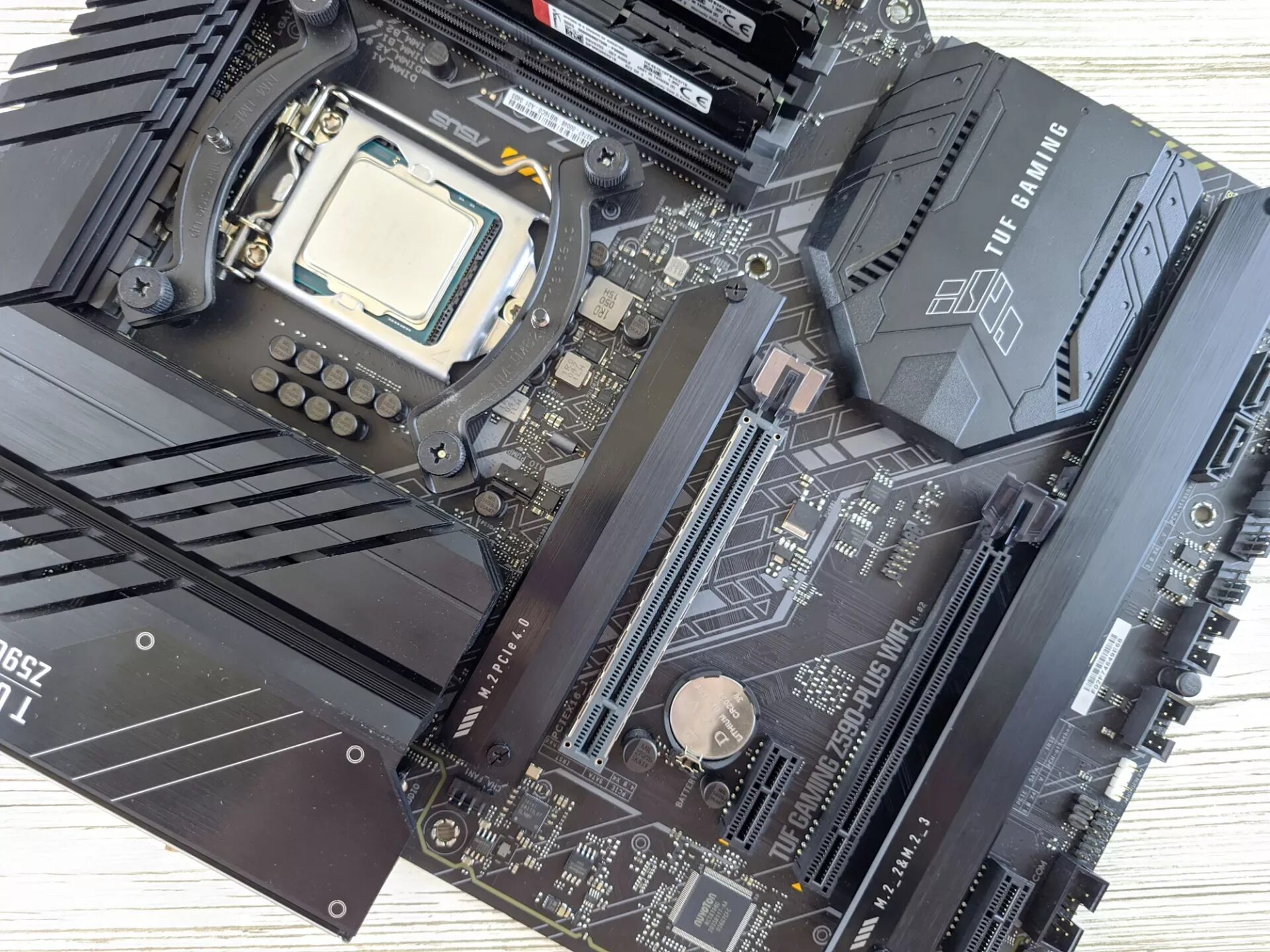 Asus gaming z590 plus