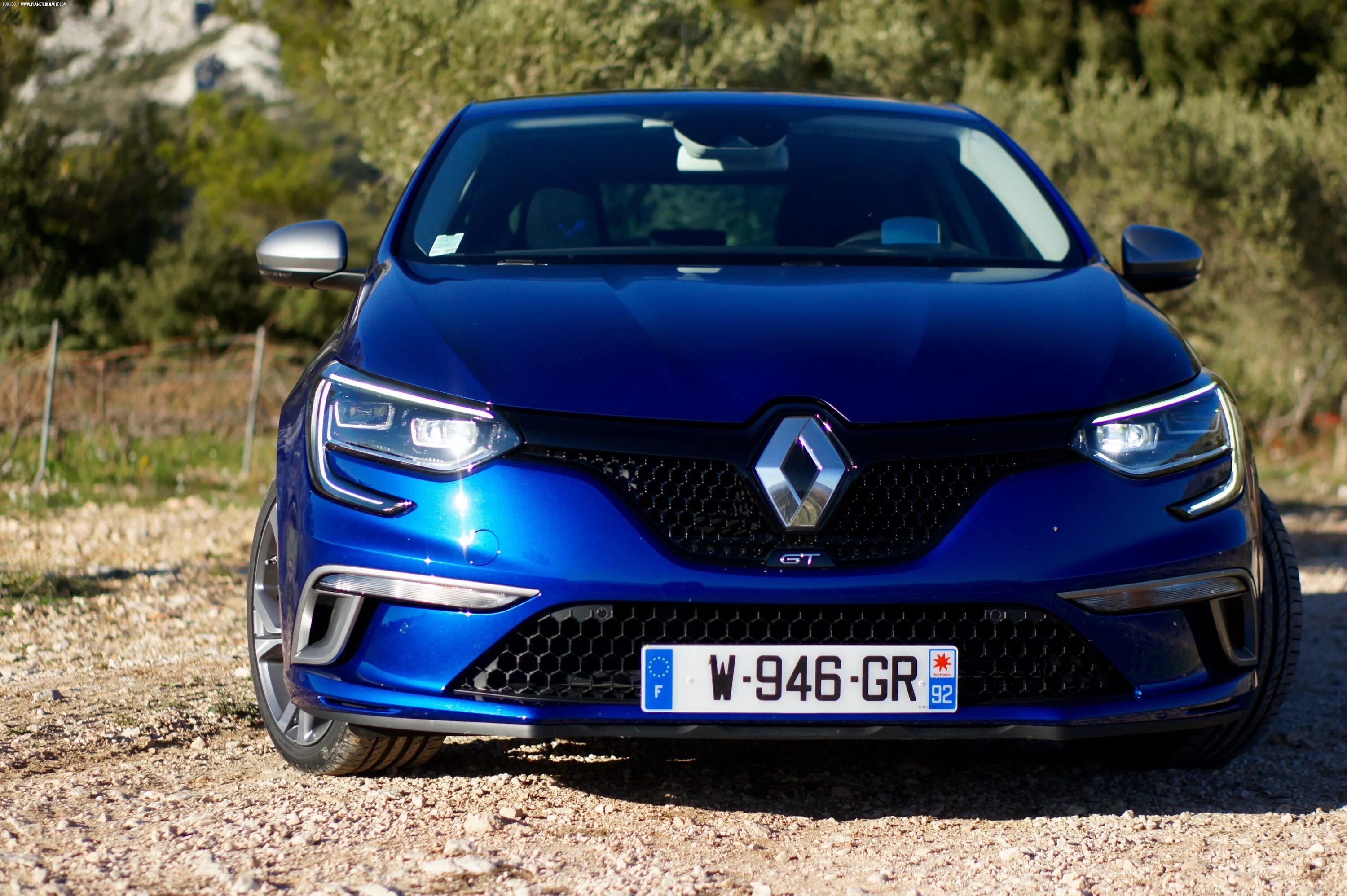 Робот меган 4. Renault megan 4. рено меган 4 gt line. renault megane 4 gt. рено меган 4 хэтчбек.