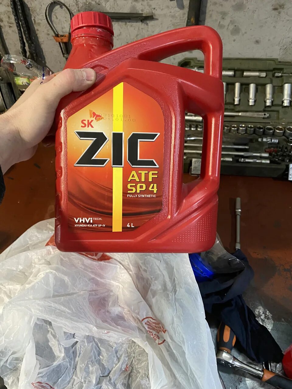 0 масло в коробку автомат. Масло для коробки передач киа церато. Масло в акпп рио 3. 6. Kia cerato 2 коробка автомат масло.