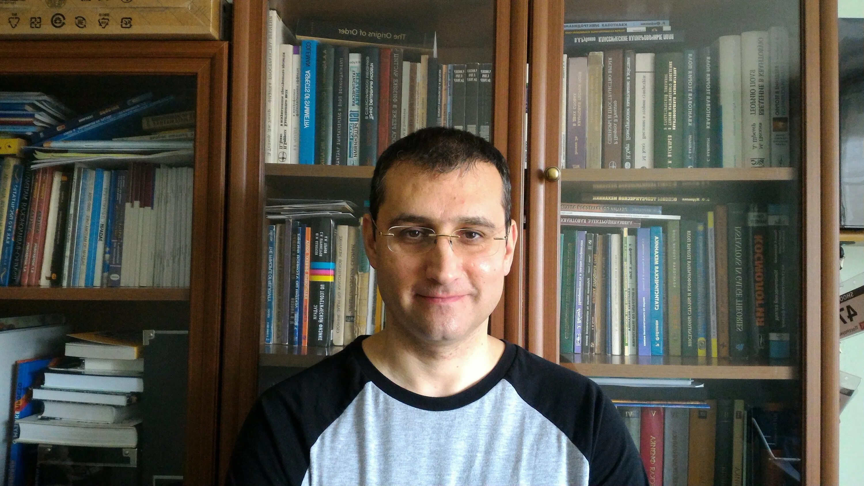 Ахмедов физик. Ахмедов физик