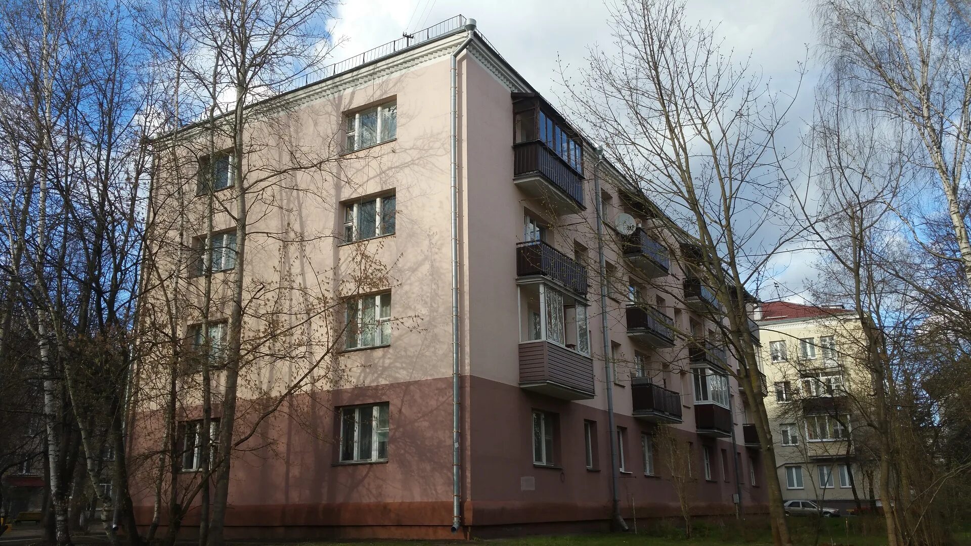 Ресторан на бульваре толбухина в минске в 1980-х годах. Улица толбухина 56а. Минск, ул. Толбухина 6б. 3.