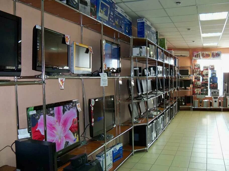 Системный блок intel core i5. Корпус powercase rhombus x4 white. Компьютеры днр. Компьютеры днр. Компьютеры днр.