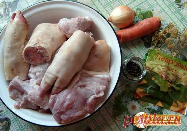 Какое мясо взять на холодец. Говяжья часть на холодец. Говядина рулька и голяшка. Сырье для холодца. Какое мясо взять на холодец.