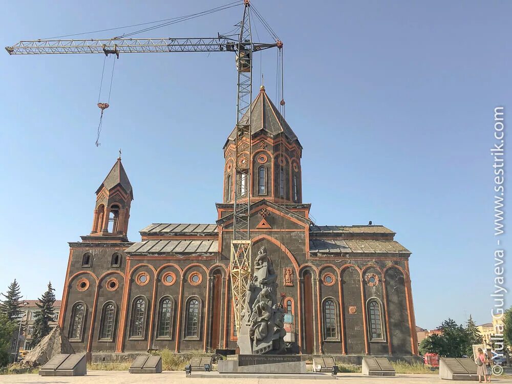 Город Ленинакан Армения. Церковь Гюмри сейчас. Армения Ленинакан сейчас. Город Ленинакан сейчас.
