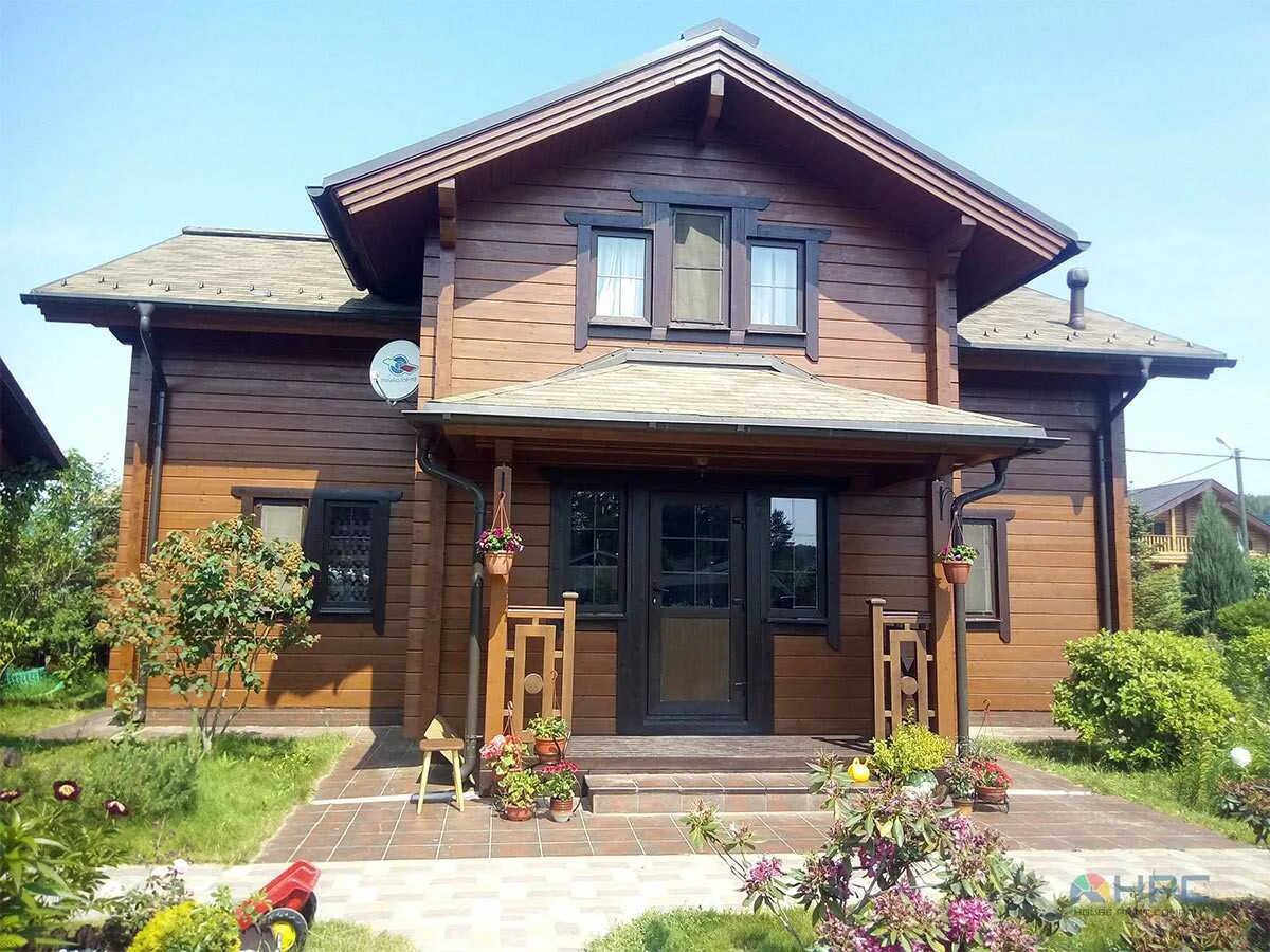 отделка фасадов деревянных домов. фасад деревянного дома. деревянная отделка дома снаружи фото. деревянная отделка дома снаружи фото. деревянная отделка дома снаружи фото.