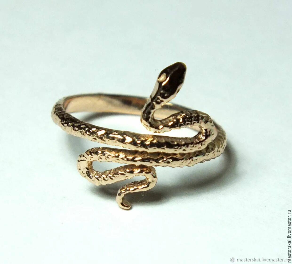 Золотое кольцо змейка 585. Кольцо змейка, золото 585. Кольцо змейка 585. Золотое кольцо змейка Санлайт.