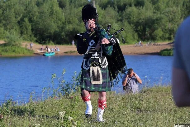 Поселок волынка красновишерского района. Пермский край красновишерский район поселок волынка. Пермский край посёлок волынка. Село верх язьва пермский край. Поселок волынка красновишерского района.