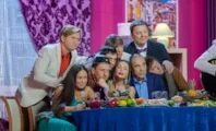 Семейные пары в уральских пельменях в жизни