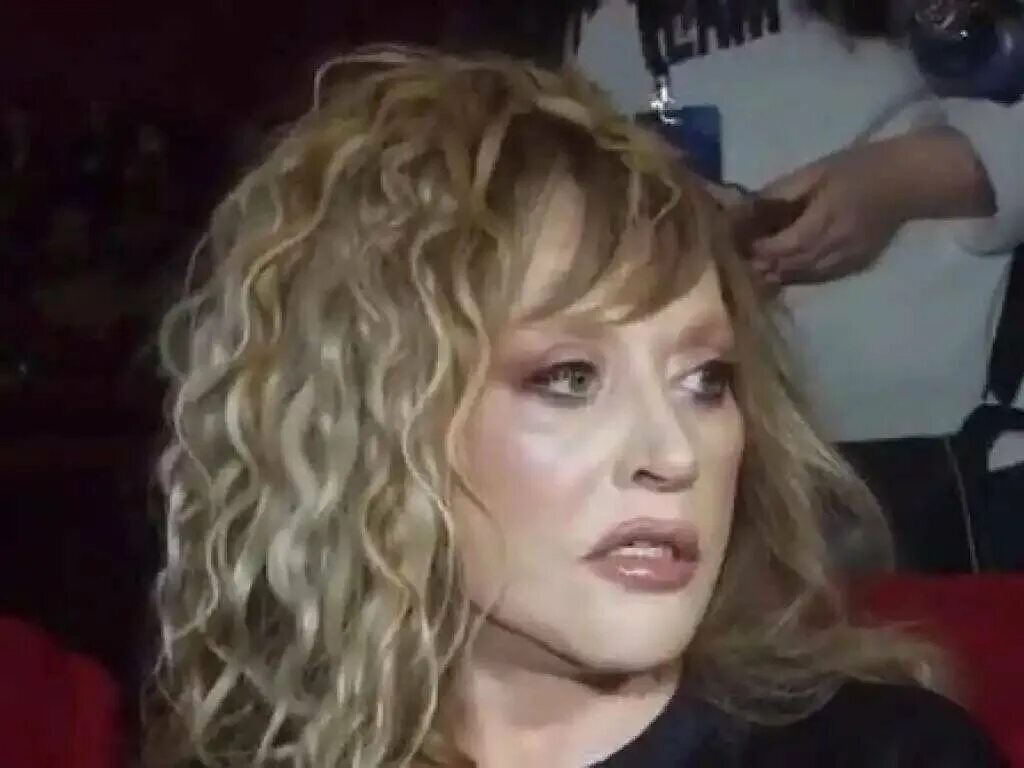 Пугачева сейчас. Пугачева после. Пугачева до пластики. Пугачева после пластики 2024. Пугачева сейчас 2022 после пластики.