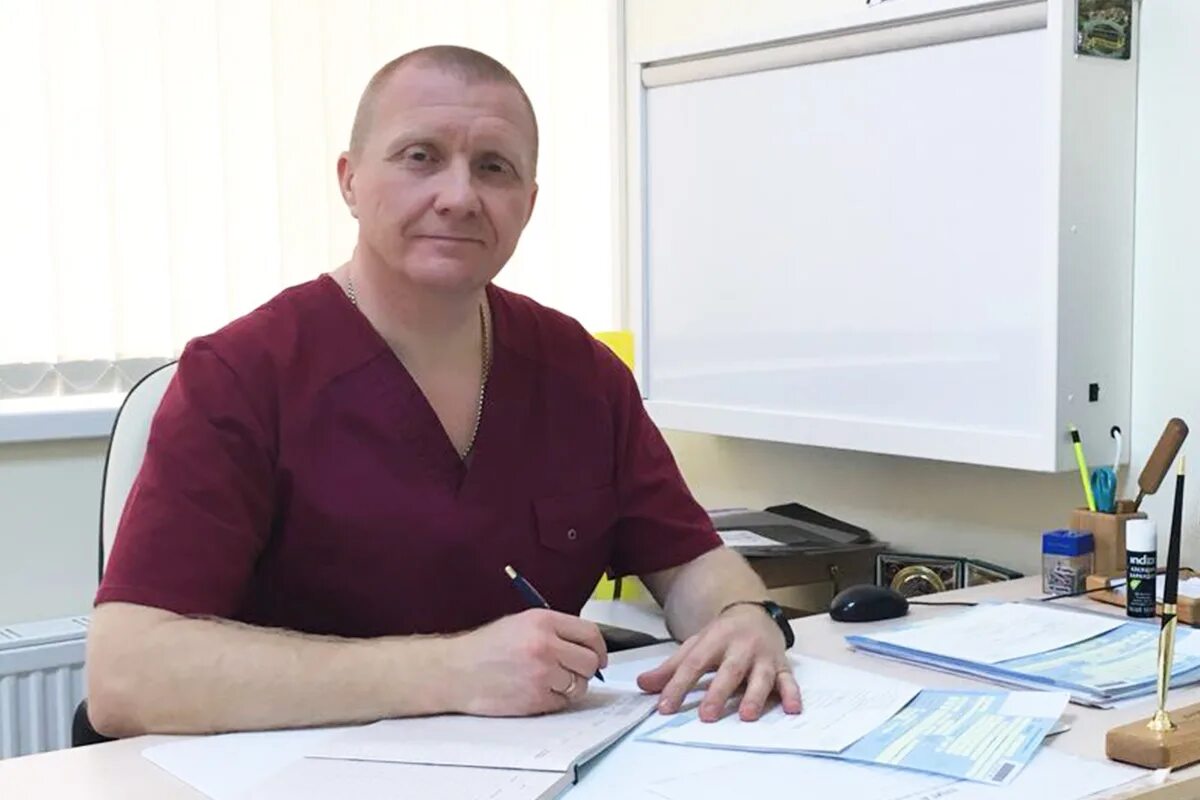 Автомобилист поликлиника тамбов. Тамбов врач ортопед. Тамбов врач ортопед. Хирург крылов тамбов. Тамбов врач ортопед.