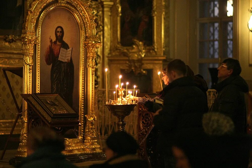 Повечерие с каноном андрея критского понедельник текст. Покаянный канон Андрея Критского. Великий канон прп. Андрея Критского. Великий покаянный канон. Канон Андрея Критского в храме.