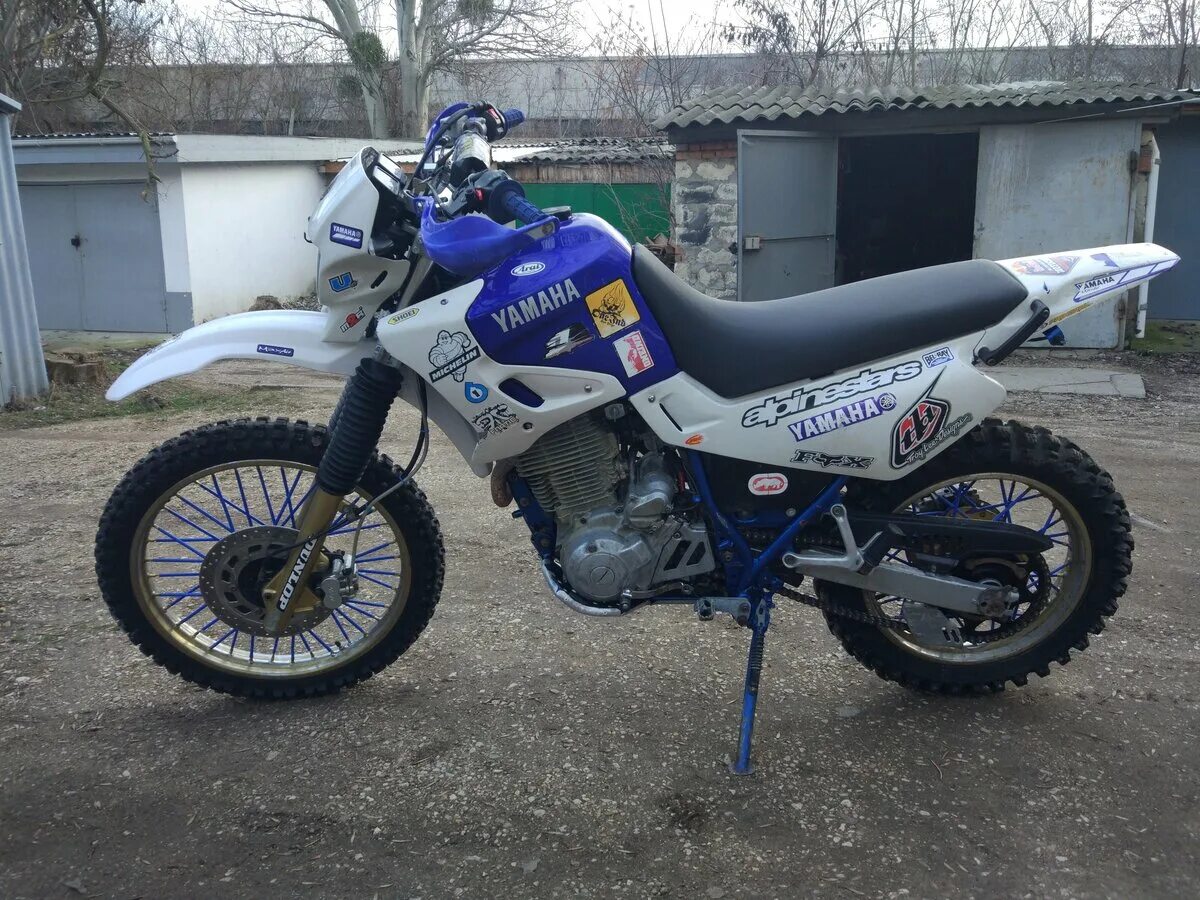 Ямаха вр 250 р. Кросс эндуро ямаха 250. Yamaha 600 эндуро. Yamaha dt200wr. Tt250r raid.
