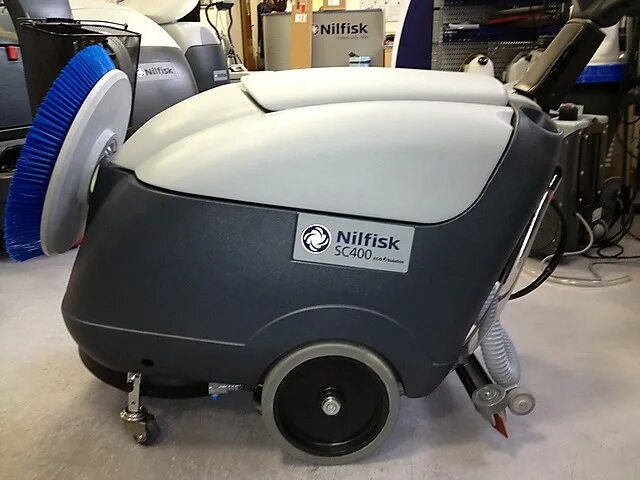 Поломоечная машина авито. Поломоечная машина nilfisk sc 400 43 e. поломоечная машина nilfisk sc400. поломоечная машина nilfisk 400. nilfisk sc 400 e поломоечная машина.