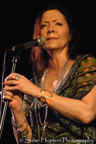 Слушать бартон. Энн бартон. Barton исполнитель. Al barton - 1991 - precious (flac). Слушать бартон.