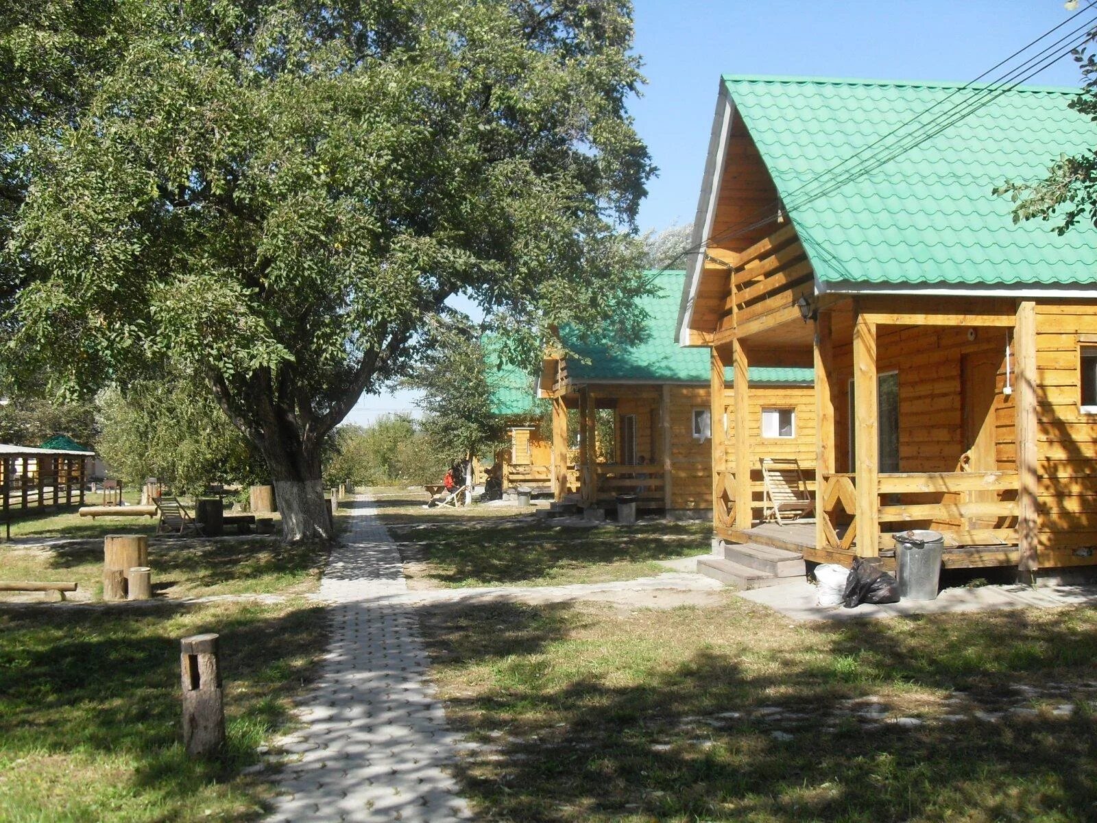 База green. Турбаза зеленая Благовещенск. База зеленая Благовещенск Амурская область. Базы отдыха "зелёная Дубрава".