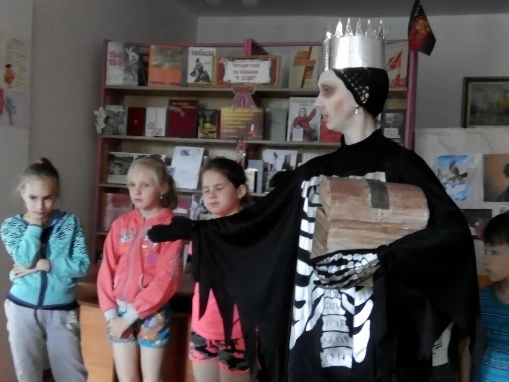 вилино школа 2. библиотека бахчисарай. библиотека пушкина бахчисарай. библиотека бахчисарай. фото школы номер 1 в городе бахчисарай библиотека.