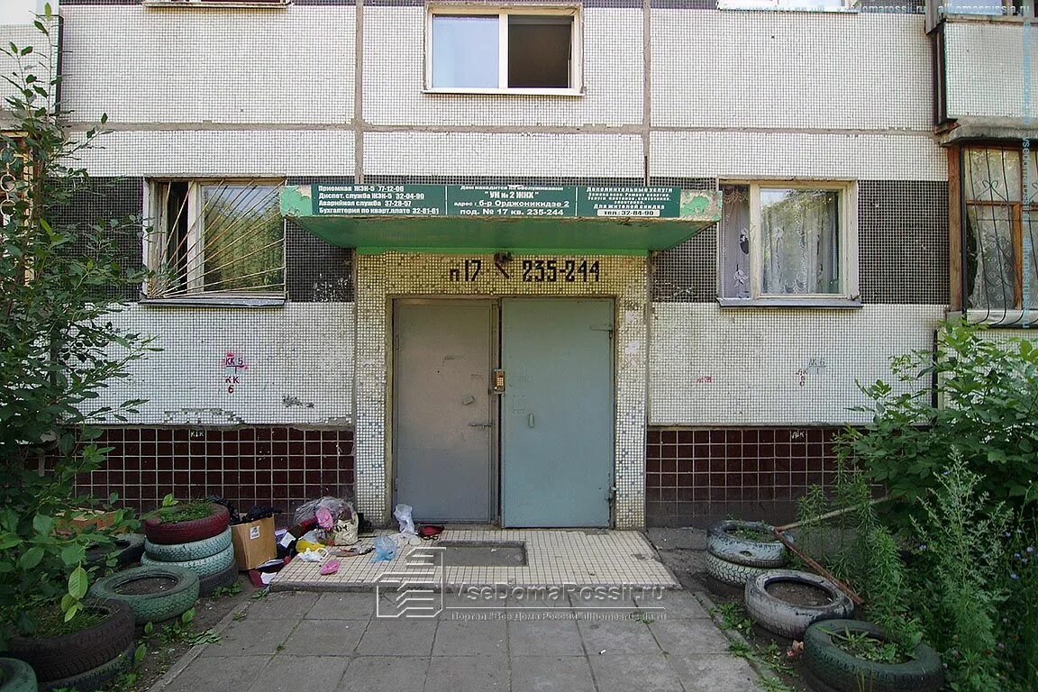 Togliatti, Ordzhonikidze blvd, house 12: информация о подъездах дома