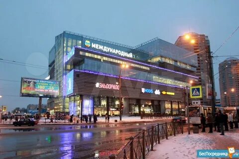 Тц рядом с м