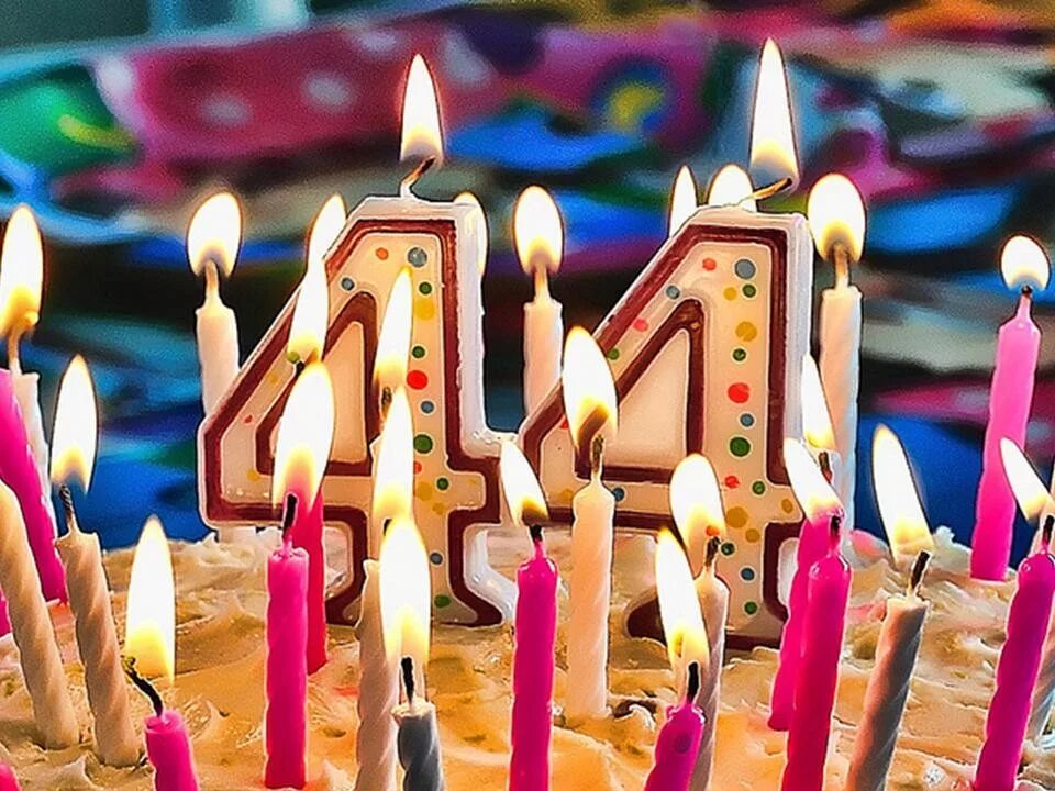 44 года брату. Торт с днем рождения!. свеча в торт &quot;с днем рождения&quot;. 44 года день рождения. торт со свечками.