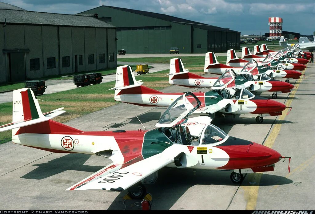 37 c f. Cessna t-37. Cessna t-37c. Cessna t 37 Tweety Bird. C-37 самолет.