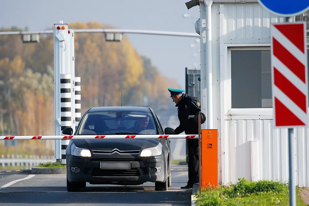 Таможня авто. Таможенный контроль авто. Ввоз транспортных средств. Временный ввоз транспортных средств. Новые правила ввоза автомобилей 2024