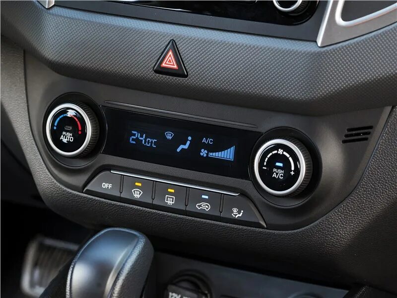 Кондиционер хендай крета. Кондиционер хендай крета. Hyundai creta панель климата. Панель управления климат контролем крета. Блок климат контроля крета 1.