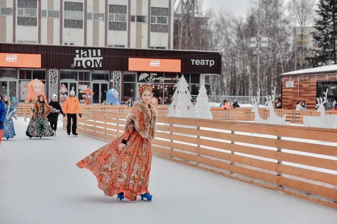 Каток Химки. Театральный каток. Новый каток в Химках. Зимний каток. Театральный каток купить билеты