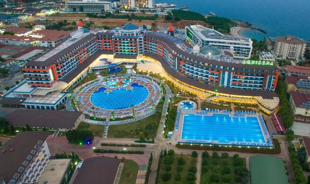 Аланья отель lonicera resort spa. Отель турция lonicera premium. Отель лонисера резорт турция. Лонисера резорт фэмили рум. Отель лонисера резорт спа 5 алания.