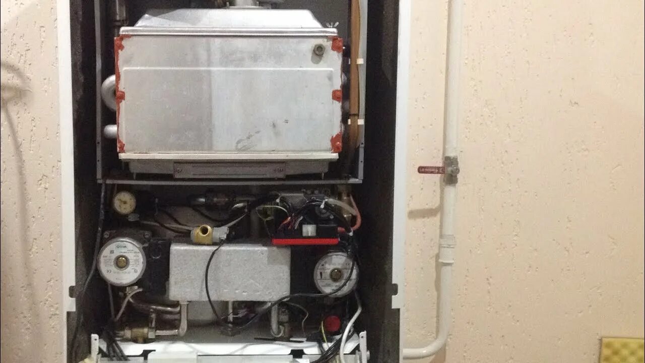 Котел ferroli ошибка f37. Ferroli econcept tech 35 c. ferroli econcept tech 18a сопло. ферроли ошибка 30,50,60. котел ферроли ошибка а 01 электрод ионизации.