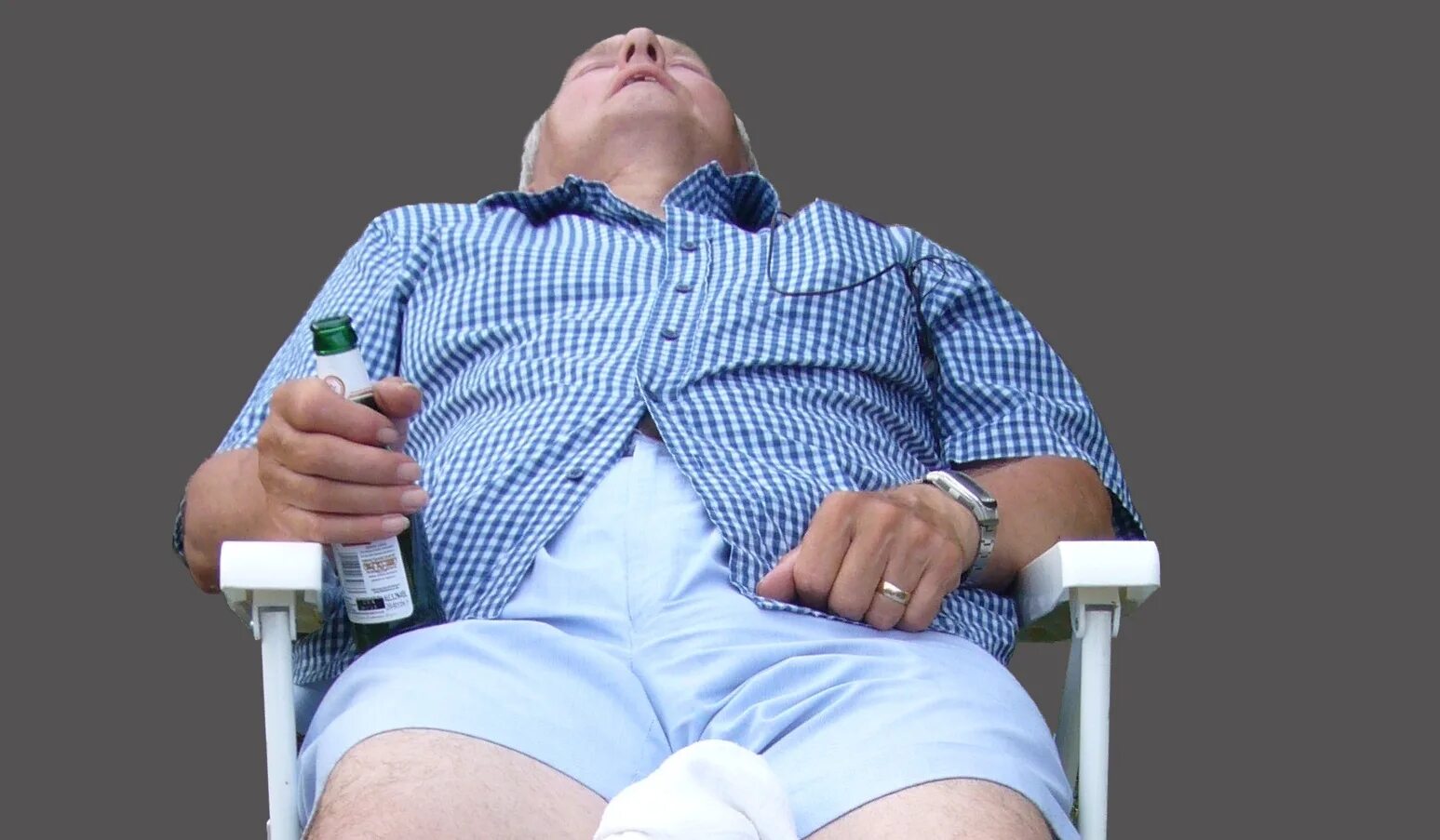 Последствия употребления алкоголя. Алкогольное отравление симптомы. Алкоголь после тренировки. Эмоции пьяного человека. Алкогольное отравление.