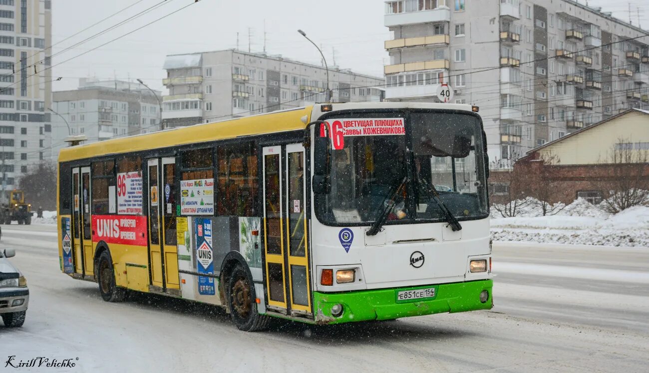 Автобус 154 маршрут остановки. ЛИАЗ 5256 ранний. ЛИАЗ 5256 2003. ЛИАЗ 5256 крыша. ЛИАЗ-5256 ПТС.