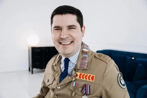 Понять командир
