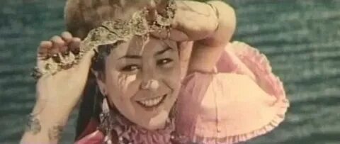 Үлкен кеуделі әйелдермен порно