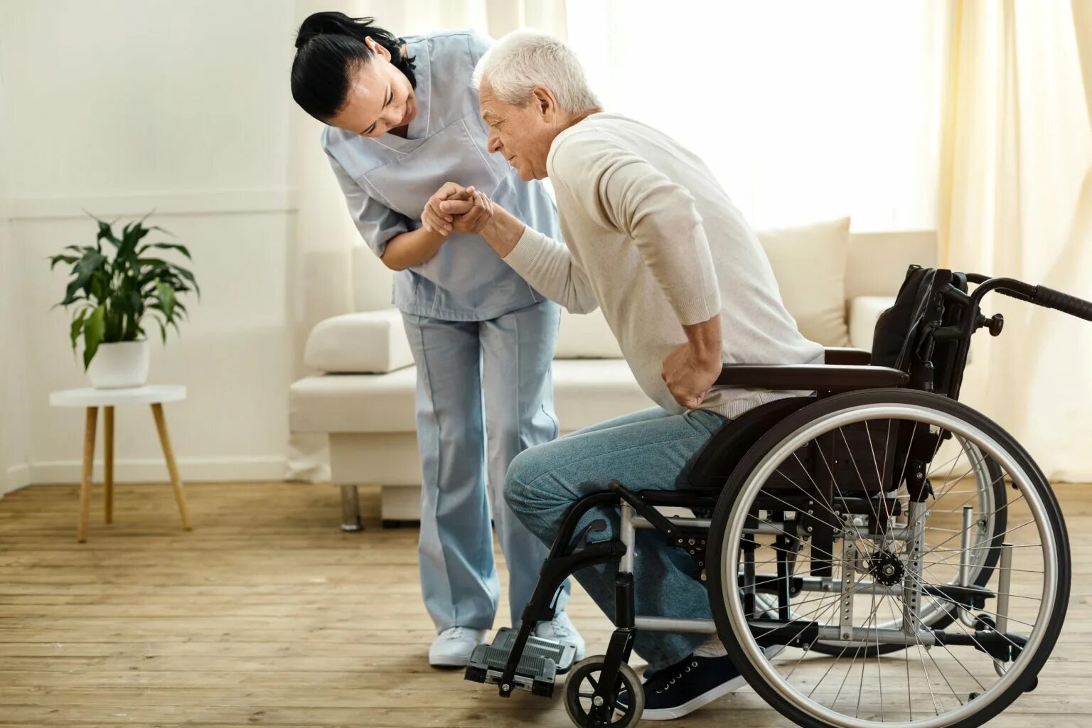 Учреждения по уходу за инвалидами. Реабилитация инвалидов. Инвалидность. Реабилитация пожилых. Люди с ограниченными возможностями пожилые.