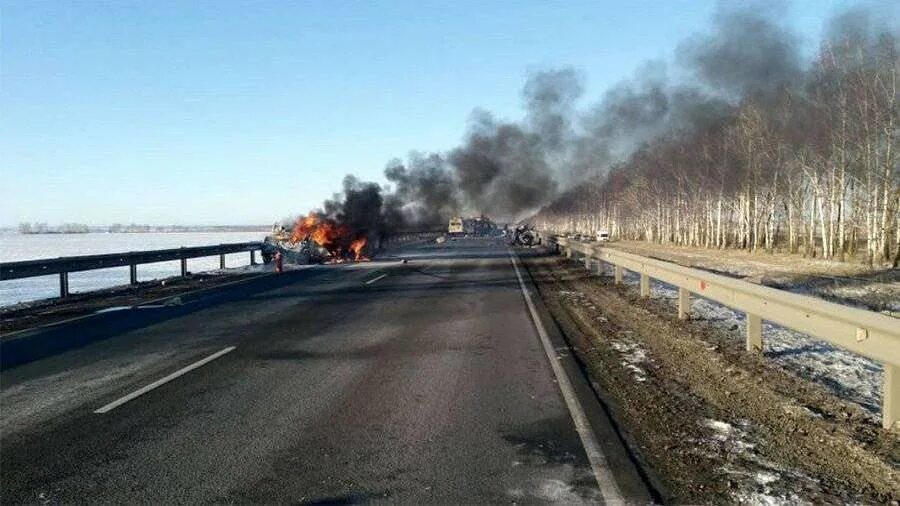 Чп башкирия. Авария трасса м7 Уфа-Дюртюли вчера. ДТП Дюртюлинском районе трасса м7. Авария в Башкирии Уфа Дюртюли.